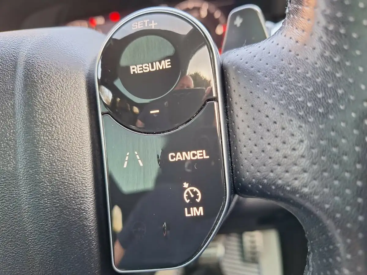 2019-land-rover-range-rover-evoque-20-d180-r-dynamic-se-big-33