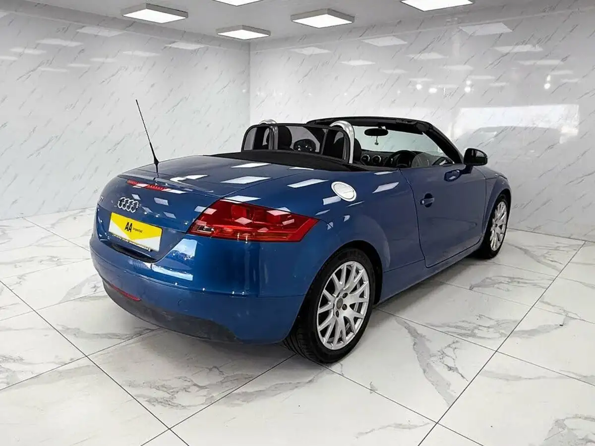 2010-audi-tt-roadster-18-tfsi-t-big-9