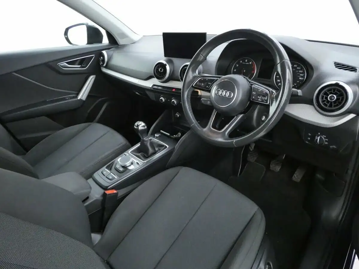 2021-audi-q2-10-30-tfsi-technik-big-7