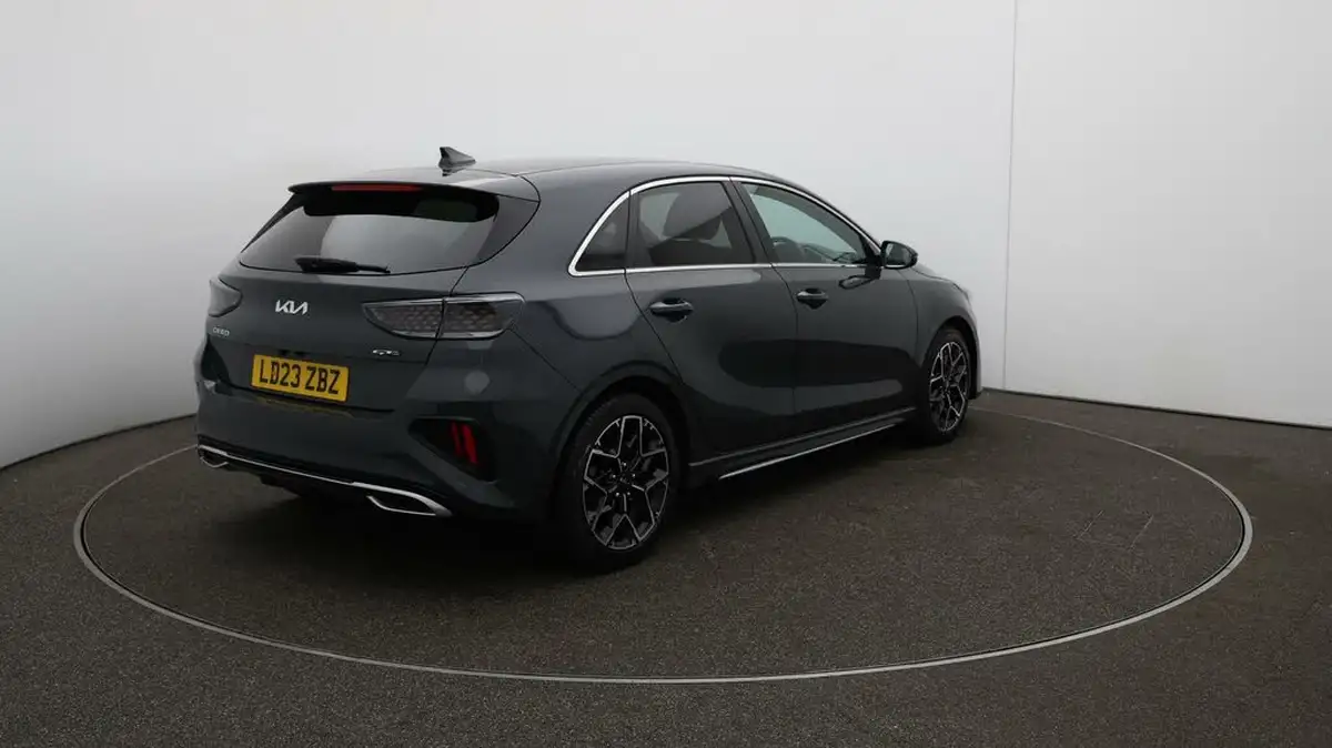2022-kia-ceed-15-t-gdi-gt-line-big-7