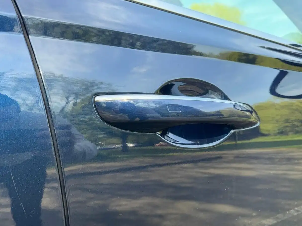 2022-genesis-gv70-25-t-premium-line-big-35