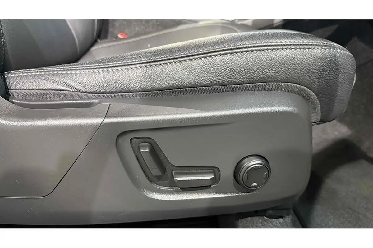 2020-volvo-xc40-15-t5-inscription-pro-plug-in-hybrid-big-18