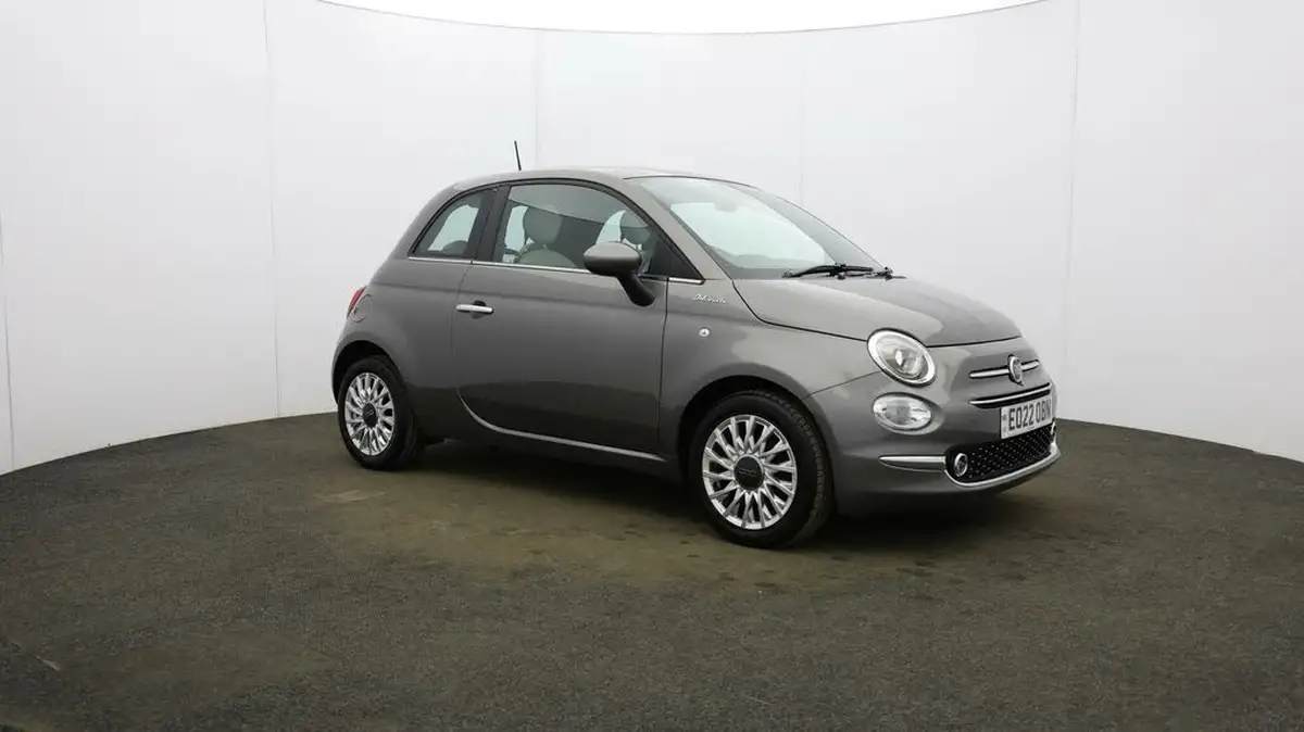 2022-fiat-500-10-dolcevita-big-0