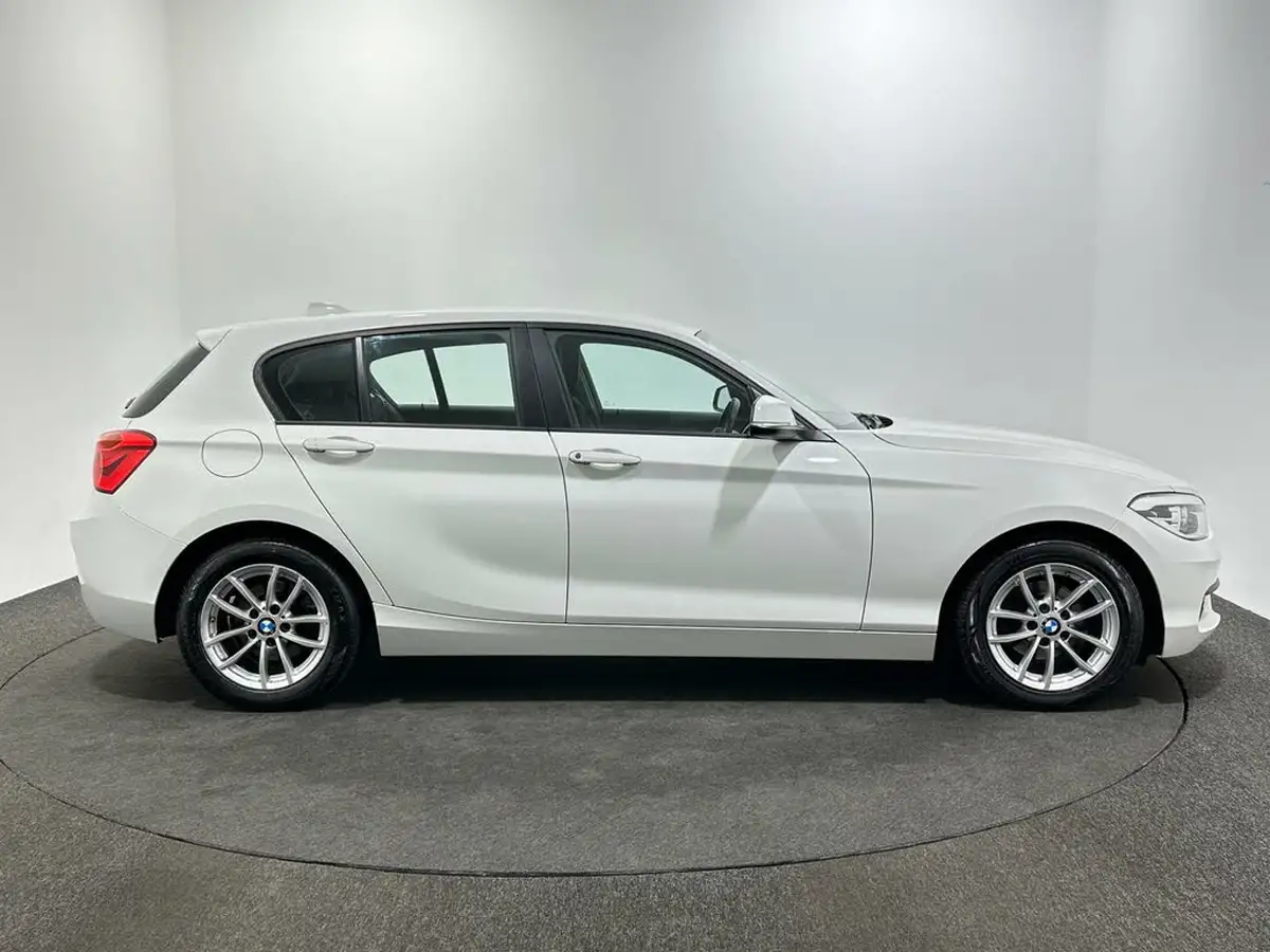 2017-bmw-1-series-15td-116d-se-business-5d-big-7
