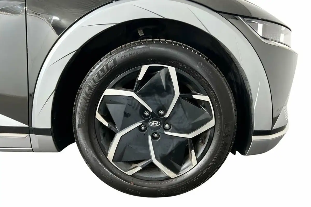 2022-hyundai-ioniq-5-e-premium-217ps-73kwh-rwd-big-10