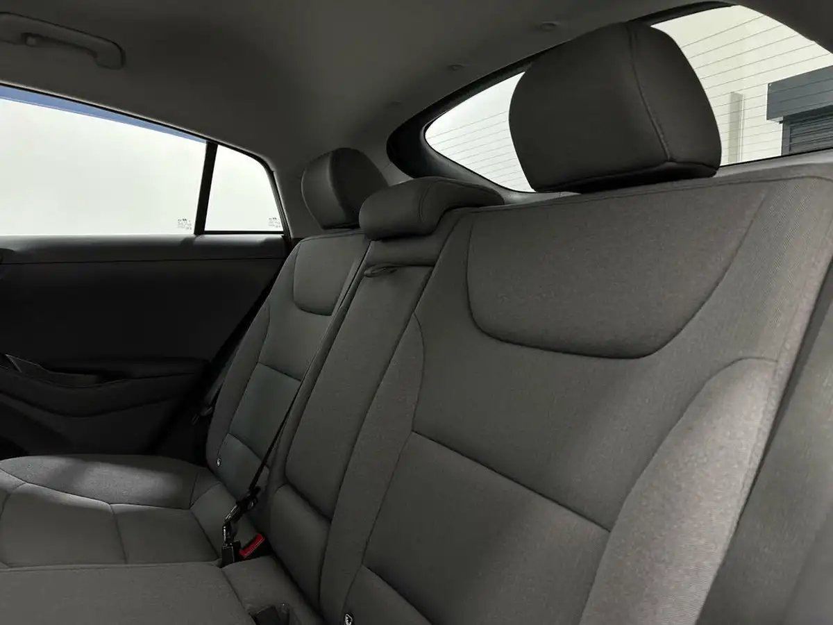 2022-hyundai-ioniq-16-gdi-premium-hybrid-big-37