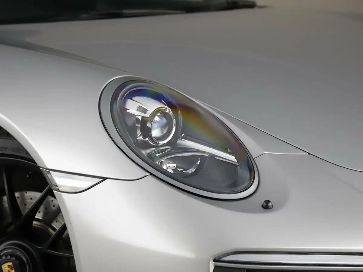 2018-porsche-911-30-carrera-gts-coupe-pdk-big-30