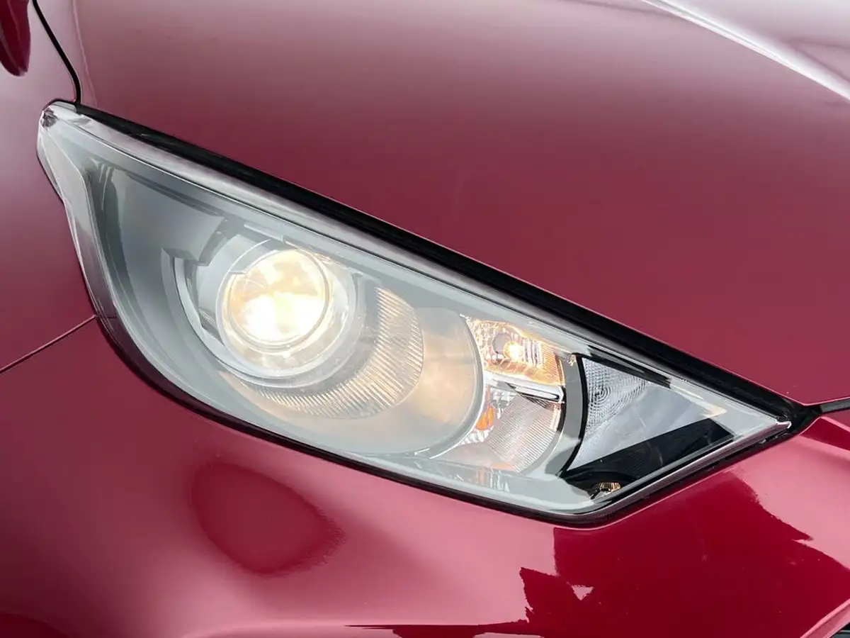 2021-toyota-yaris-15-vvt-i-icon-114bhp-hybrid-1490cc-e-cvt-big-6