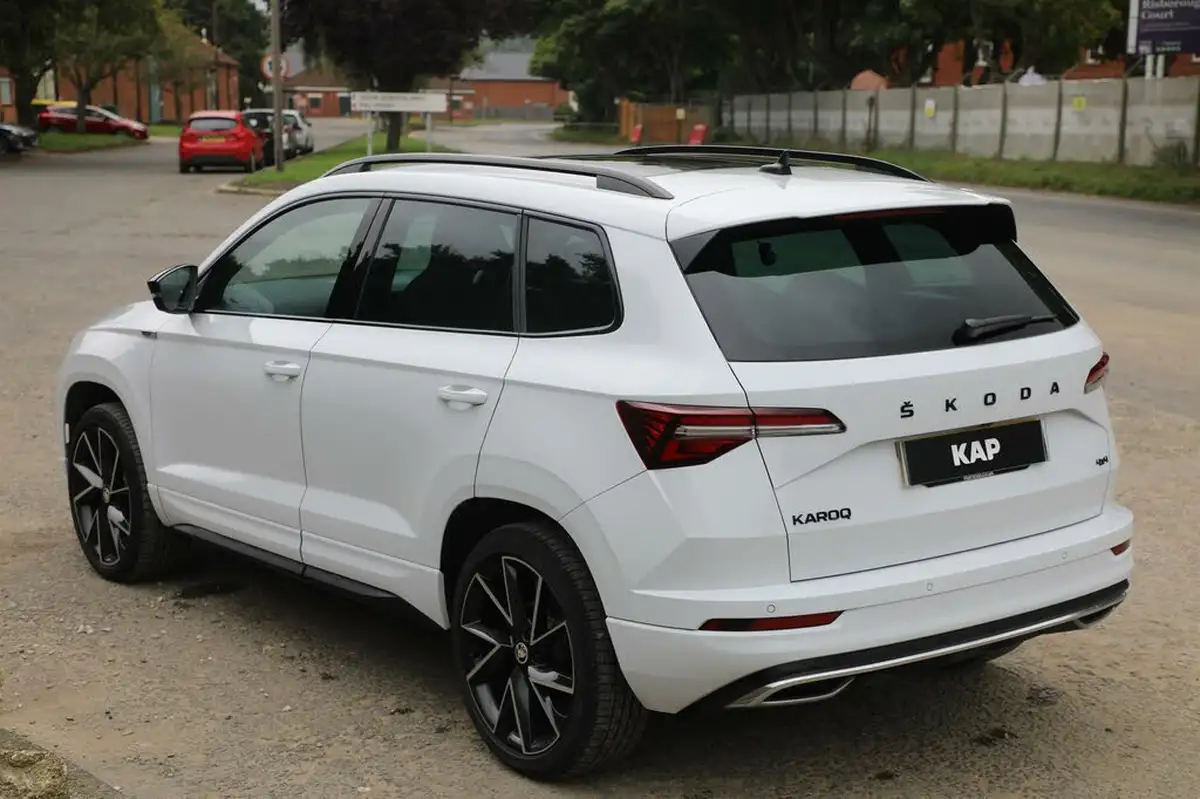 2023-skoda-karoq-20tdi-sportline-4x4-dsg-big-15