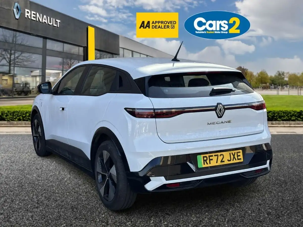 2022-renault-megane-e-tech-e-equilibre-big-5