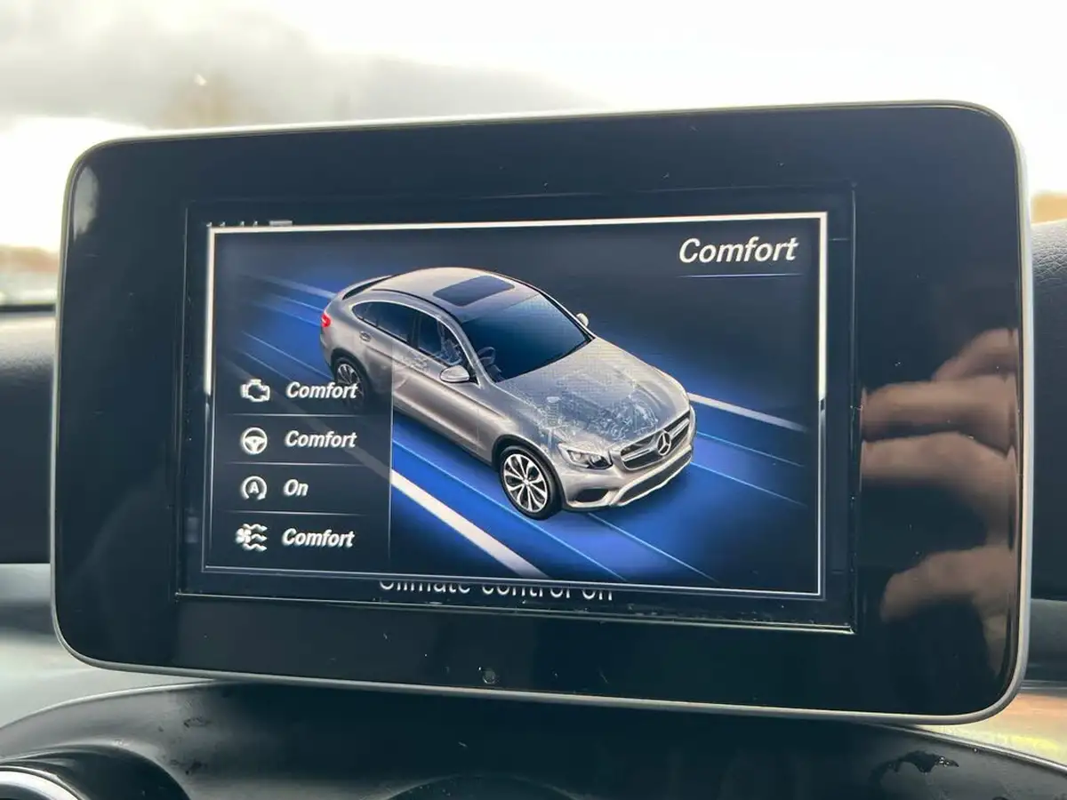2018-mercedes-benz-glc-class-21d-glc250d-amg-line-premiumss-coupe-4d-big-58