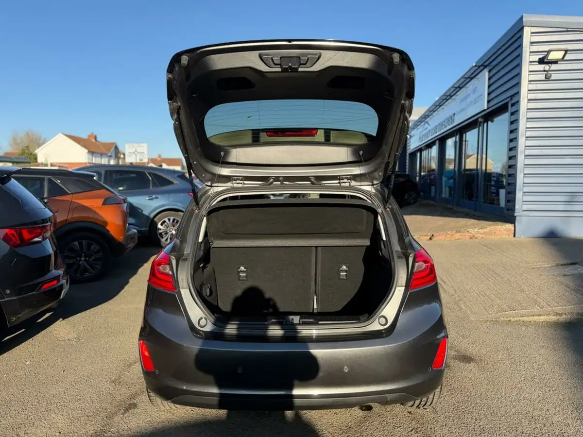 2020-ford-fiesta-10t-titanium-x-100ps-auto-big-9