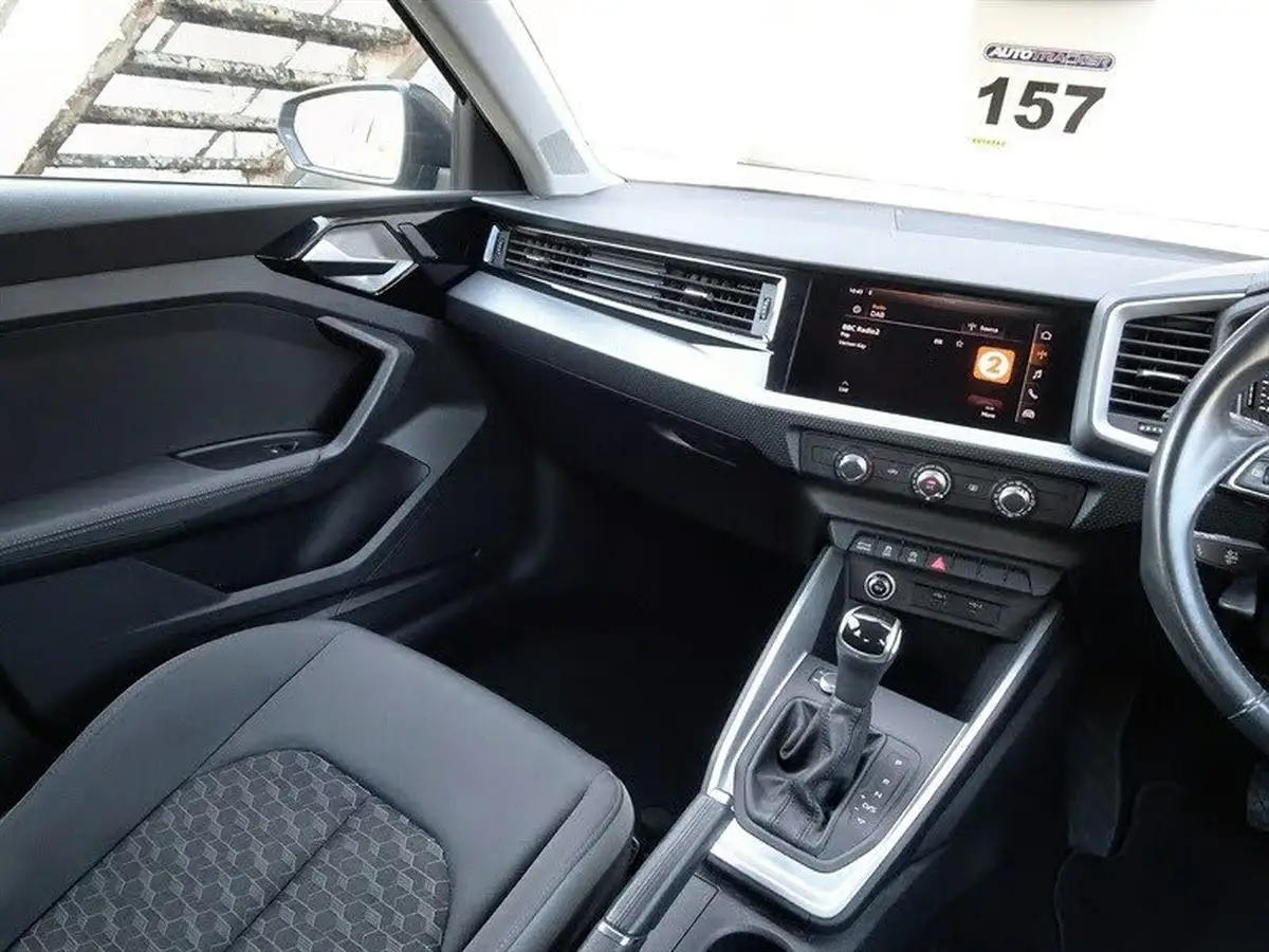2018-audi-a1-10-30-tfsi-sport-s-tronic-big-26