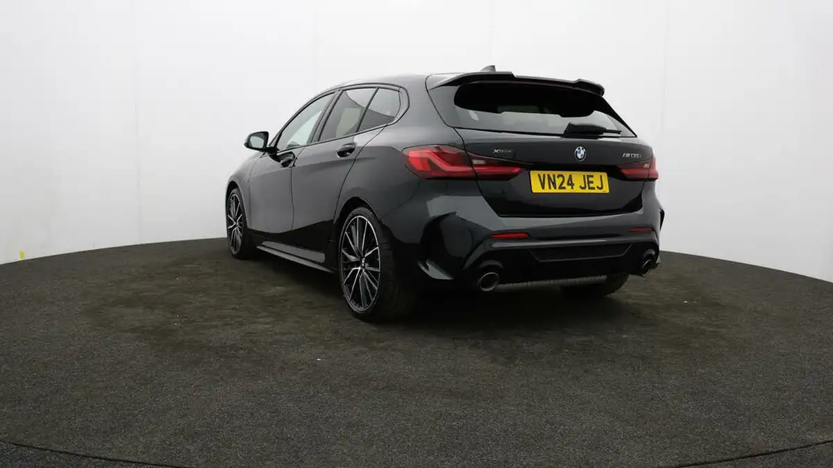 2024-bmw-1-series-20-m135i-xdrive-big-71