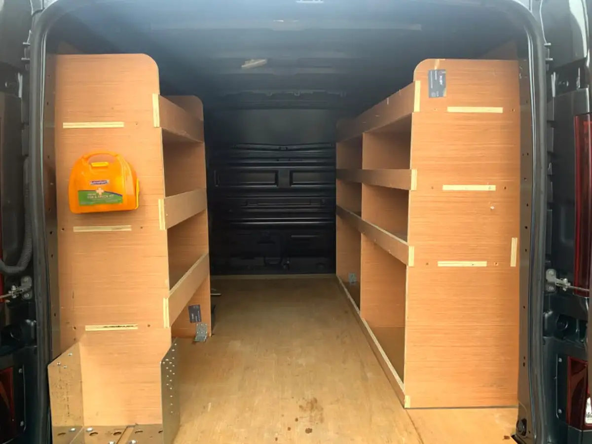 2023-renault-trafic-20dci-sl28-170-sport-edc-auto-big-15