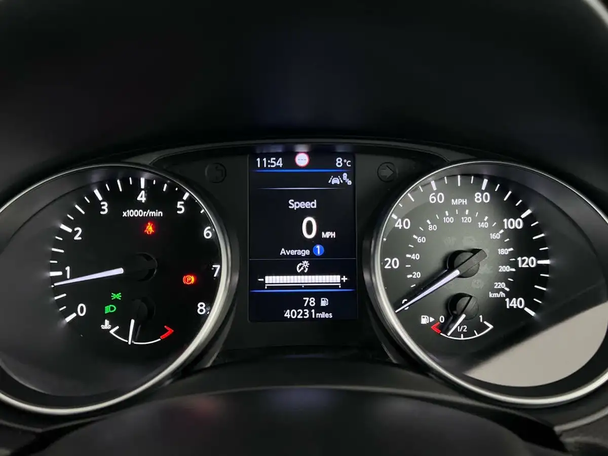 2019-nissan-qashqai-13-dig-t-tekna-140ps-big-18