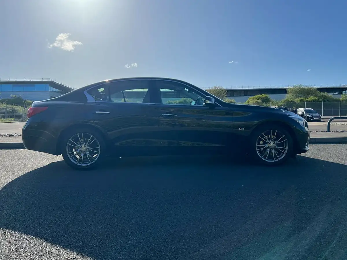2016-infiniti-q50-22td-premium-auto-big-4
