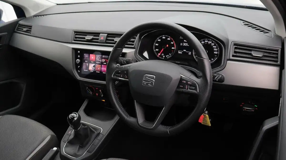 2019-seat-ibiza-10-mpi-se-technology-ss-big-9