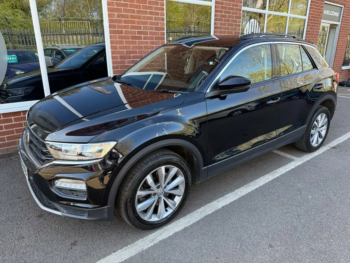 2018-volkswagen-t-roc-10-tsi-se-big-5