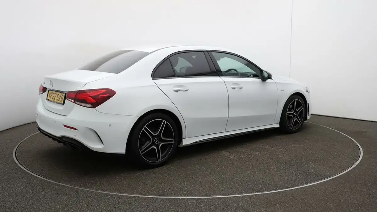 2022-mercedes-benz-a-class-13-a180-amg-line-executive-edition-saloon-4d-7g-dct-big-45