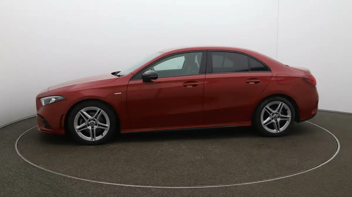 2022-mercedes-benz-a-class-13-a180-amg-line-executive-edition-saloon-4d-7g-dct-big-4