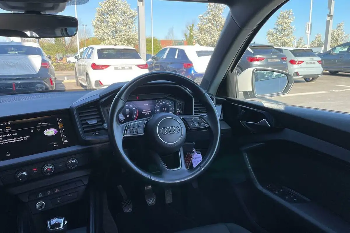 2020-audi-a1-10-25-tfsi-technik-big-34