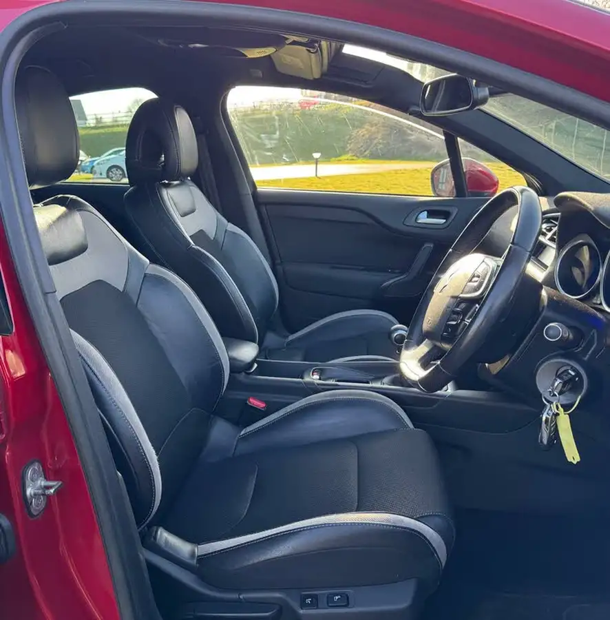 2015-citroen-ds4-16e-hdi-dstyle-airdream-big-10