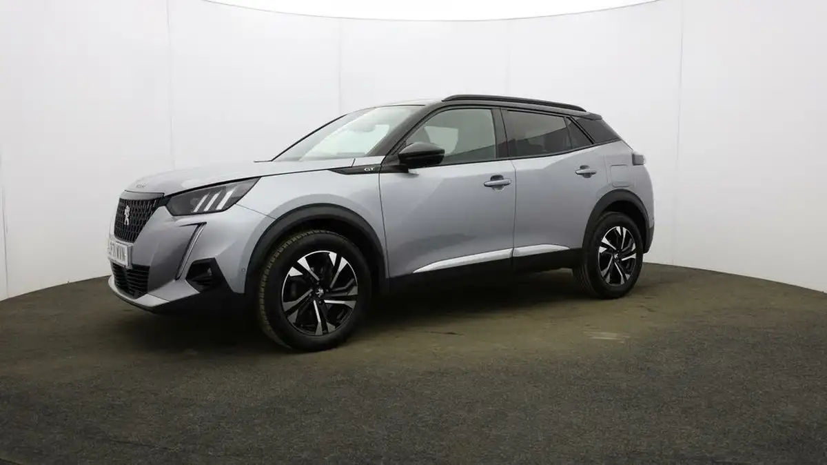 2022-peugeot-2008-suv-12-puretech-gt-big-27