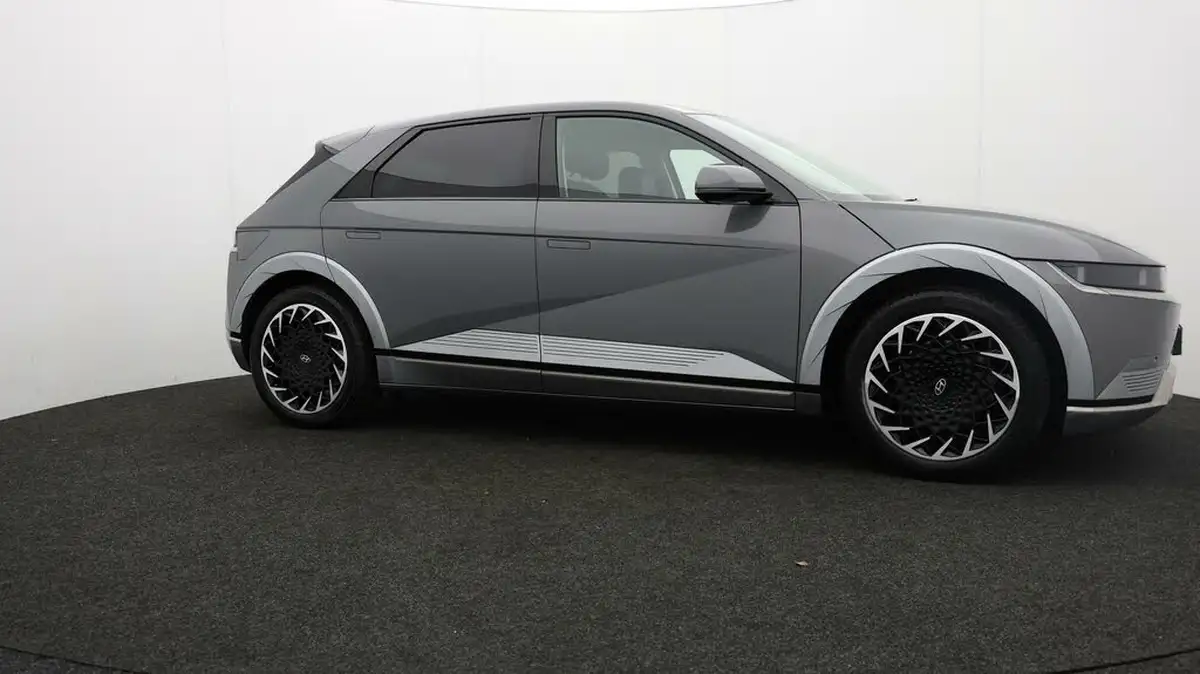 2021-hyundai-ioniq-5-e-ultimate-217ps-73kwh-rwd-big-68