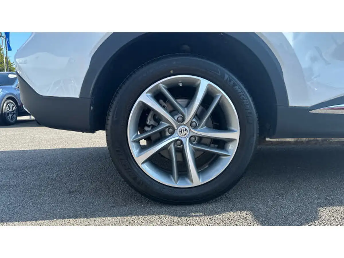 2022-mg-hs-15t-gdi-exclusive-258ps-plug-in-hybrid-auto-big-6