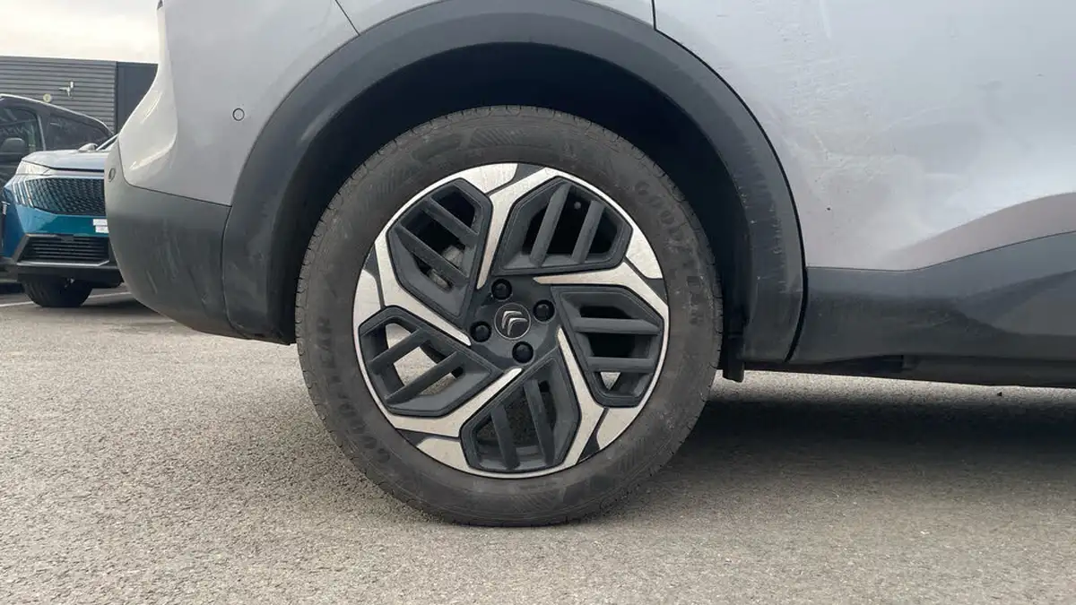 2021-citroen-c4-12-puretech-shine-130ps-big-14