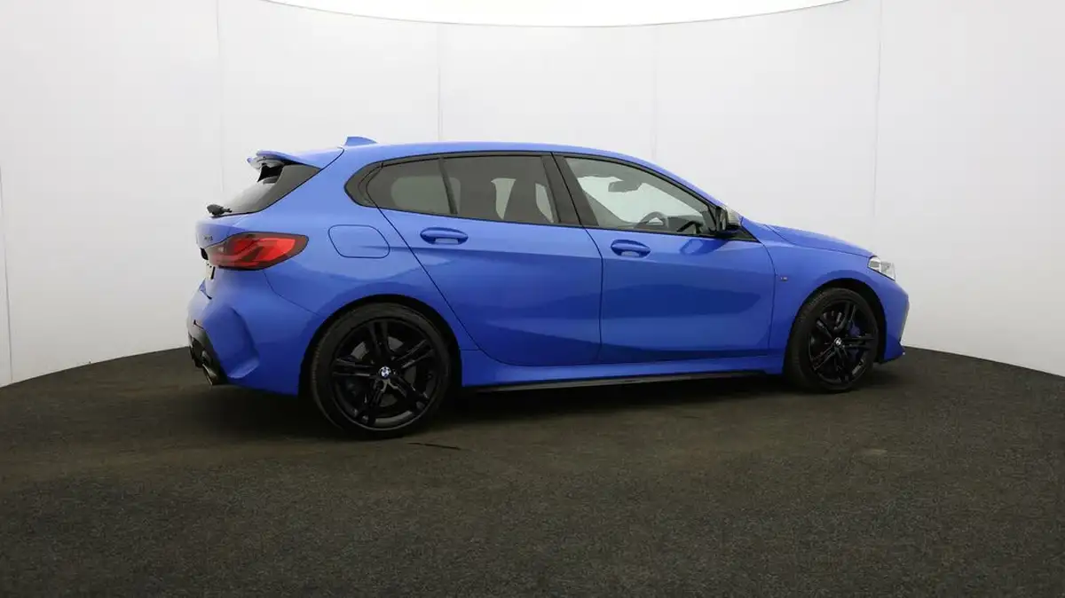 2020-bmw-1-series-20-m135i-xdrive-big-48