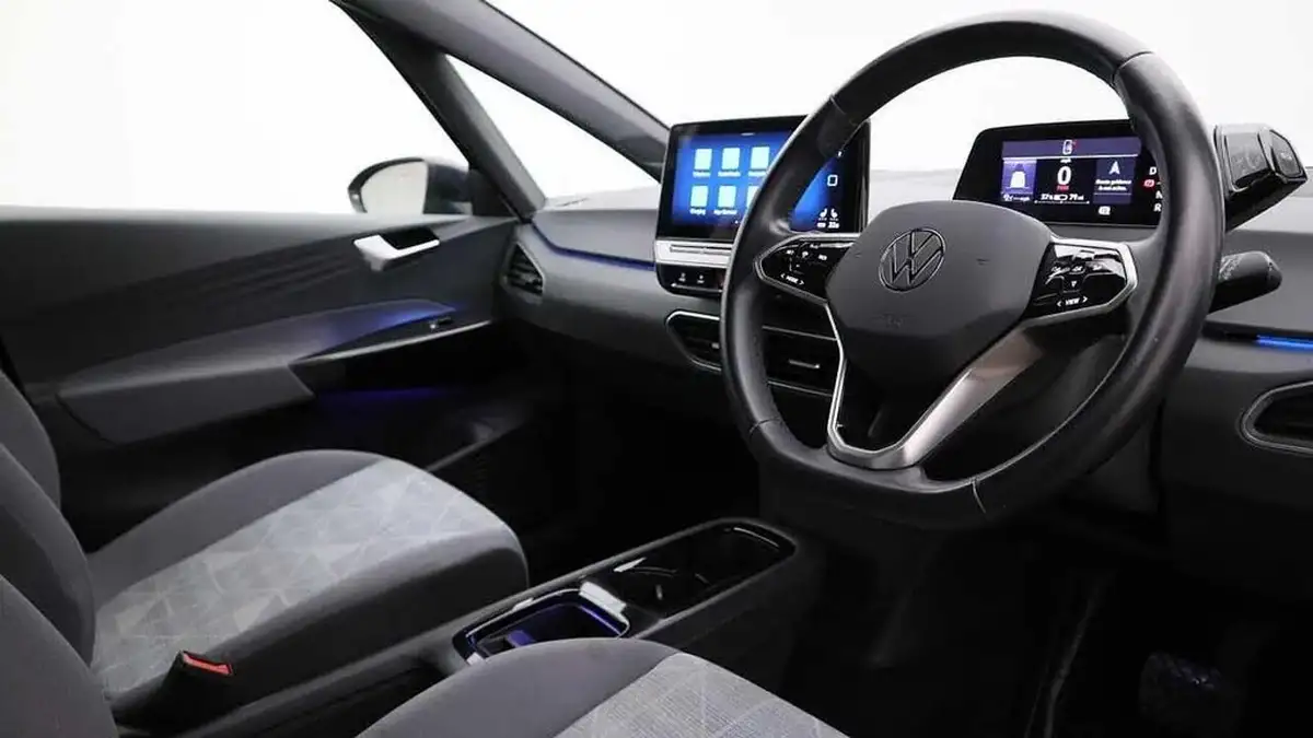 2022-volkswagen-id3-e-life-204ps-58kwh-pro-performance-big-5