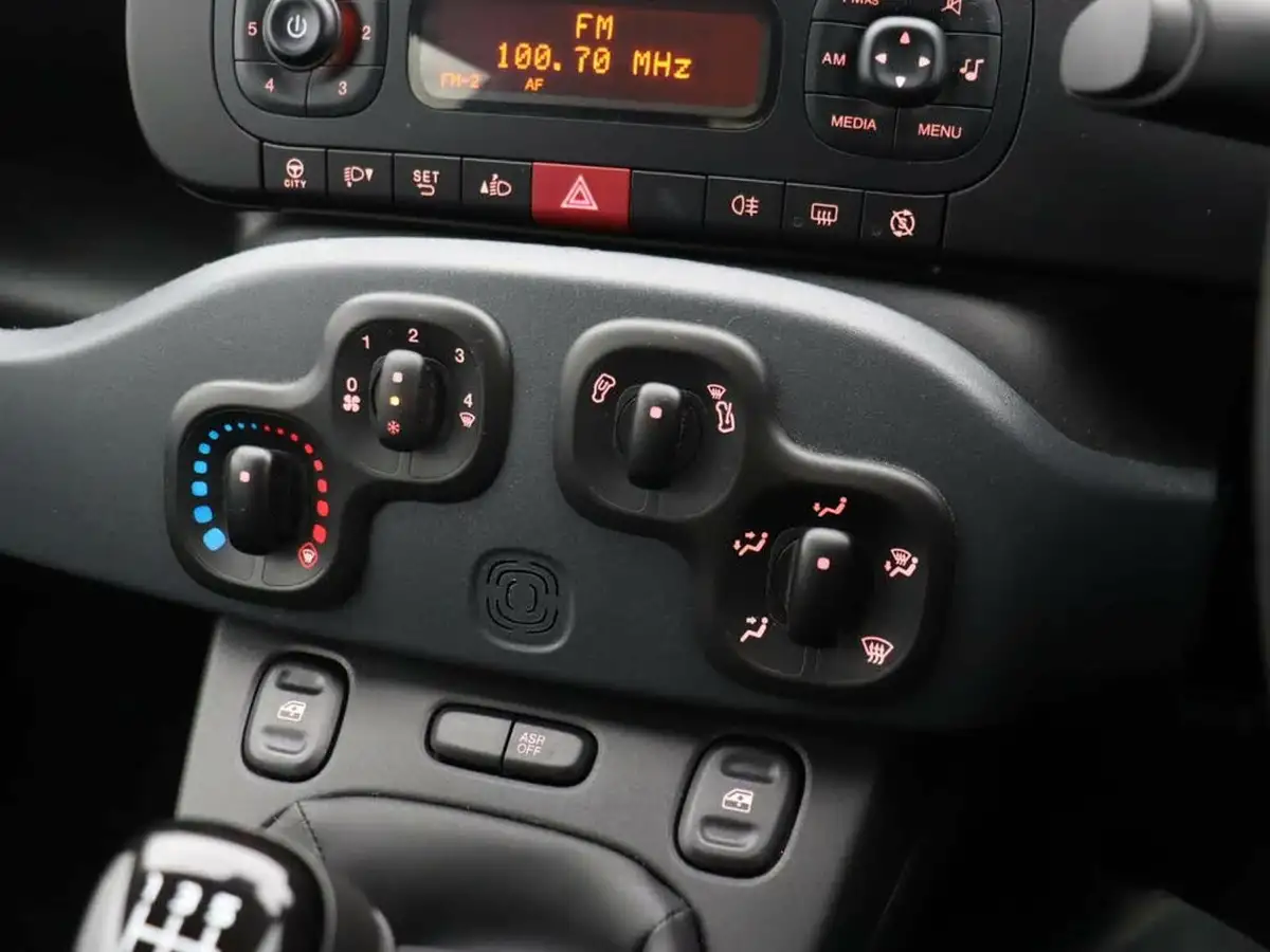 2019-fiat-panda-12-easy-ss-big-15