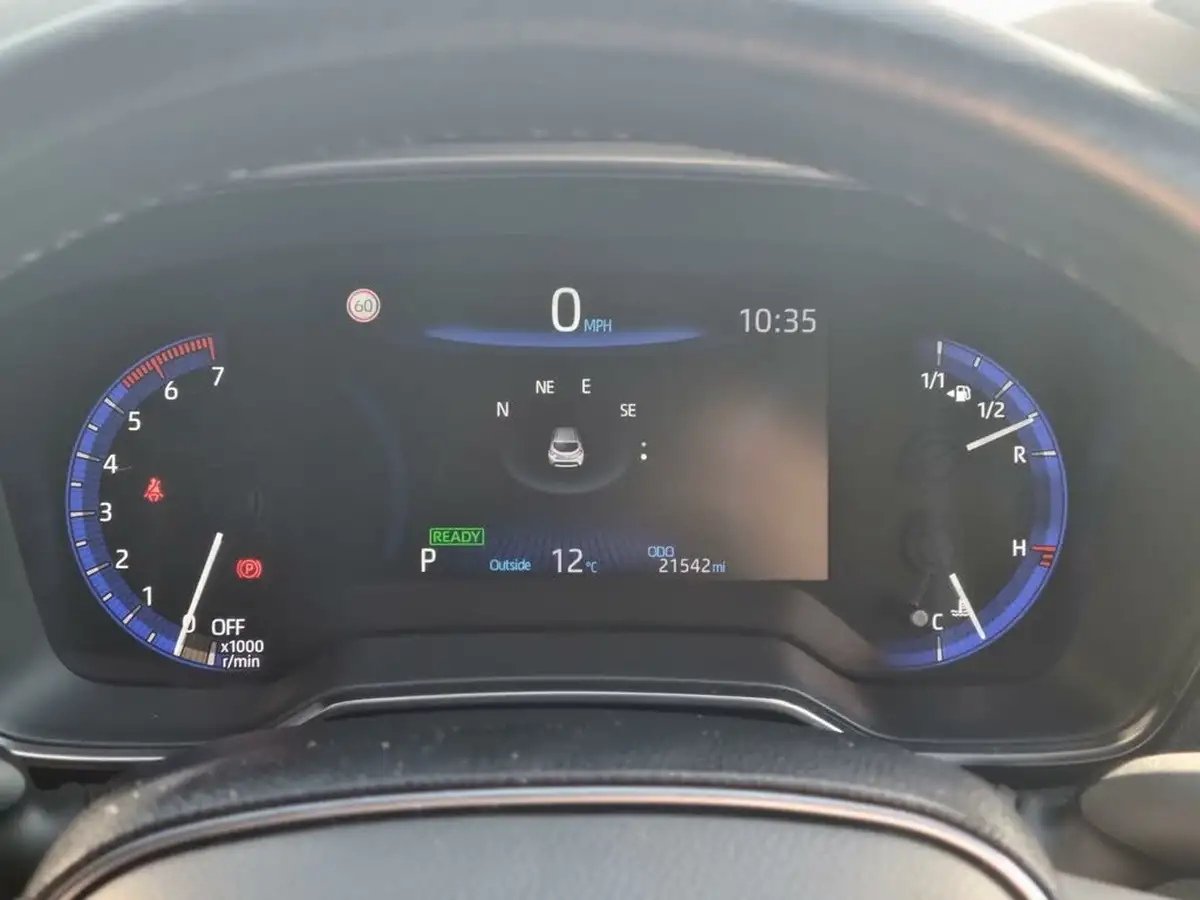 2020-toyota-corolla-18-vvt-i-excel-trk-hatchback-big-21