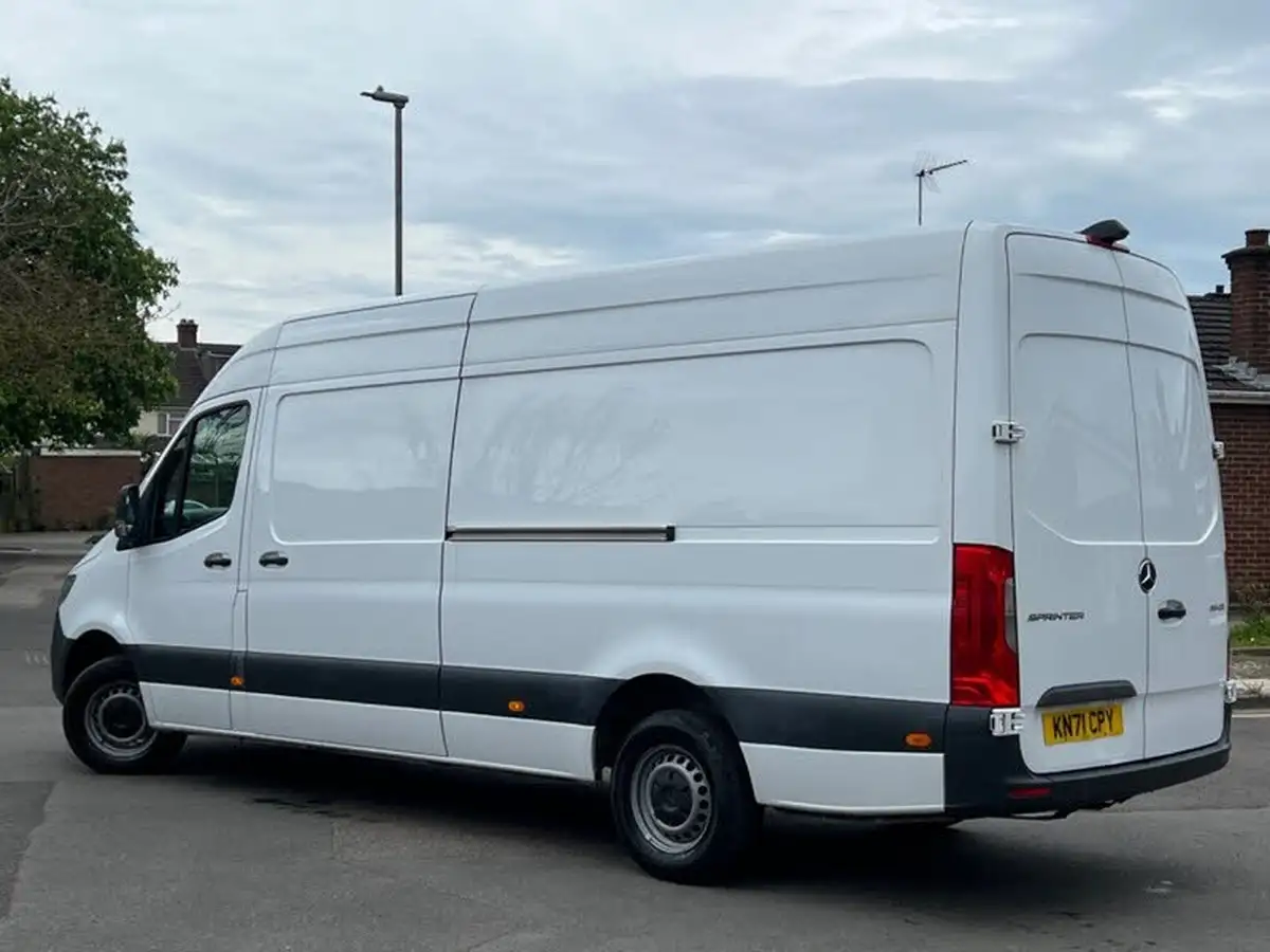 2021-mercedes-benz-sprinter-20cdi-315-l1h1-progressive-150pseu6dt-panel-rwd-eco-gear-360-big-30