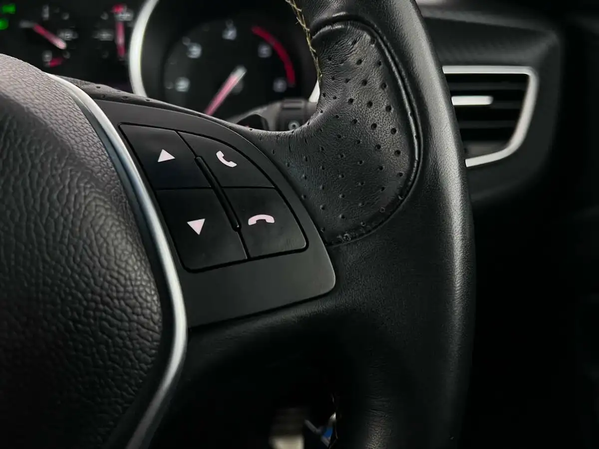 2019-alfa-romeo-giulietta-20jtdm-2-veloce-big-19
