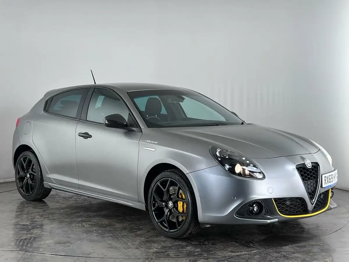2019-alfa-romeo-giulietta-20jtdm-2-veloce-big-0