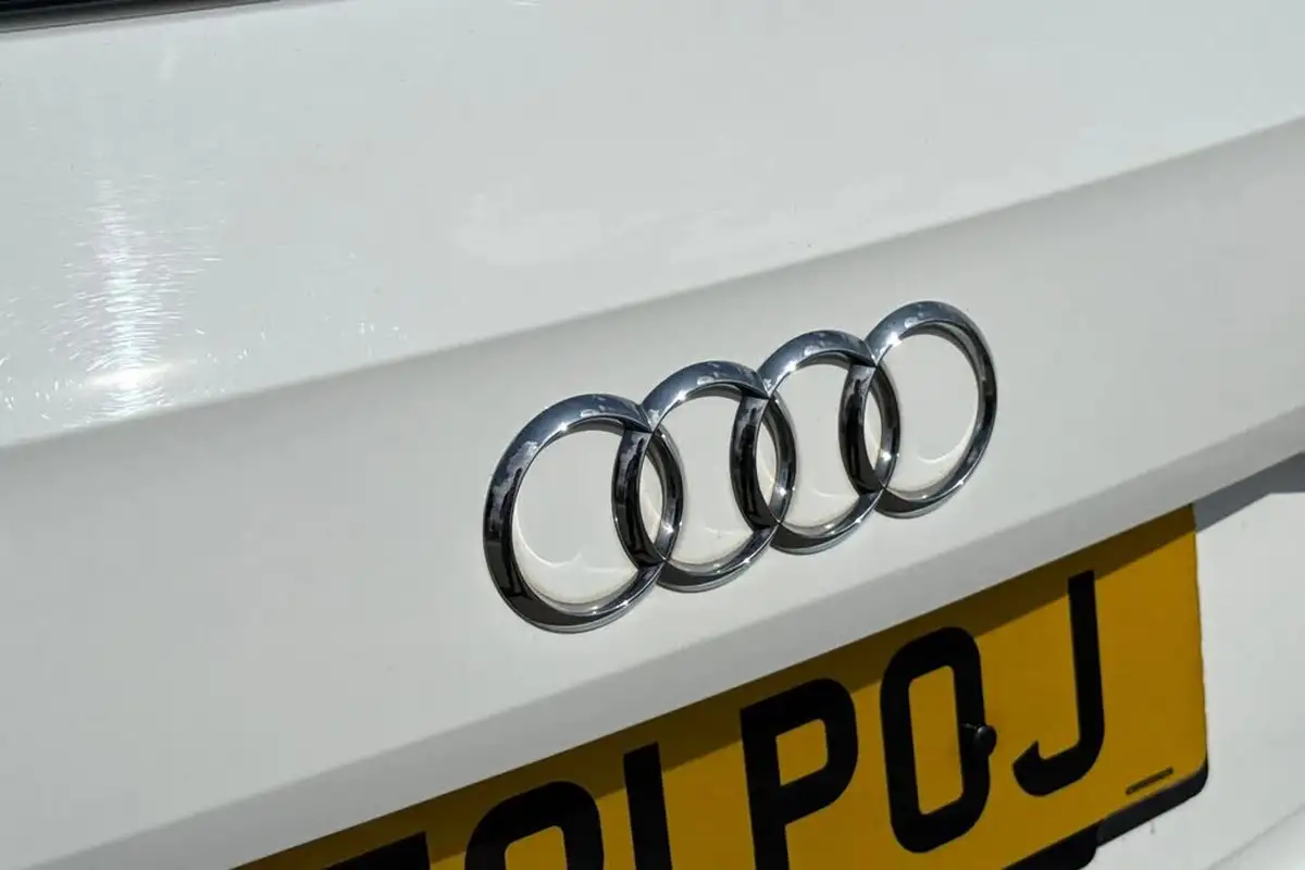 2021-audi-q2-15-35-tfsi-s-line-big-28