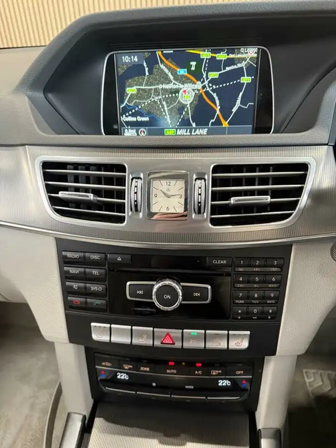 2015-mercedes-benz-e-class-21td-e250-amg-line-201bhp-estate-5d-big-18