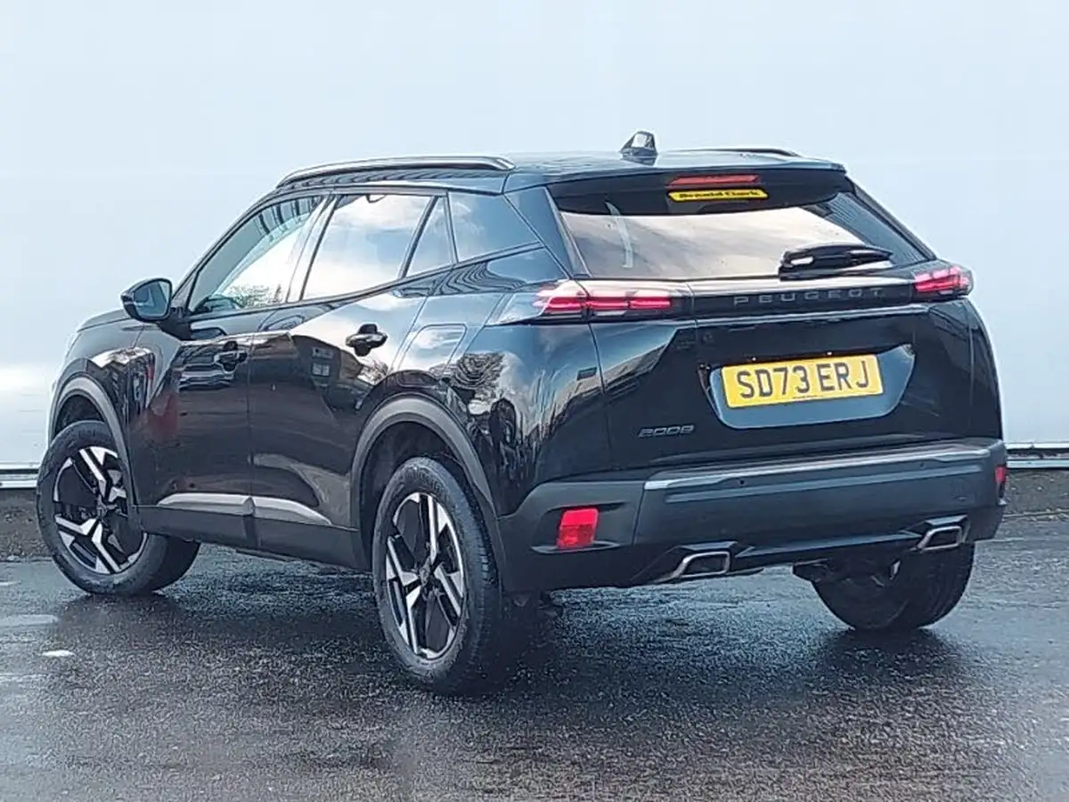 2023-peugeot-2008-suv-12-puretech-allure-big-1