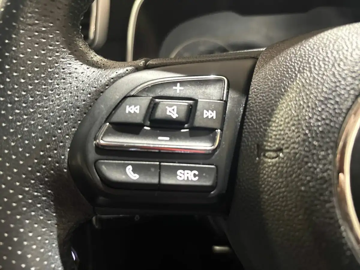 2019-mg-zs-suv-10t-gdi-exclusive-111ps-big-15