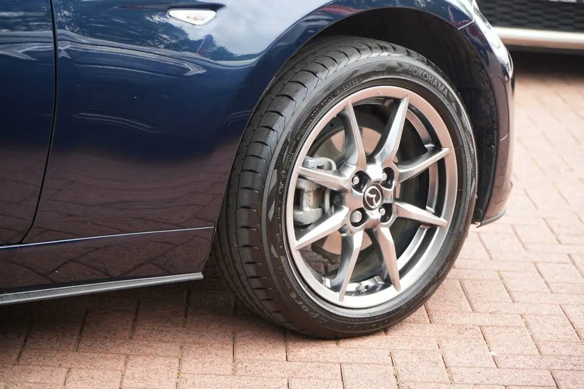 2024-mazda-mx-5-15-exclusive-line-roadster-big-31