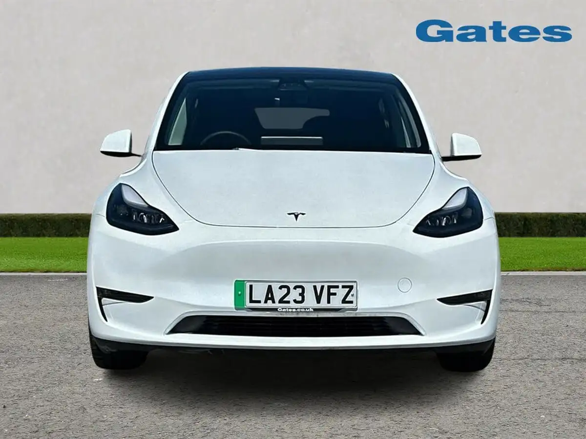 2023-tesla-model-y-e-performance-big-1