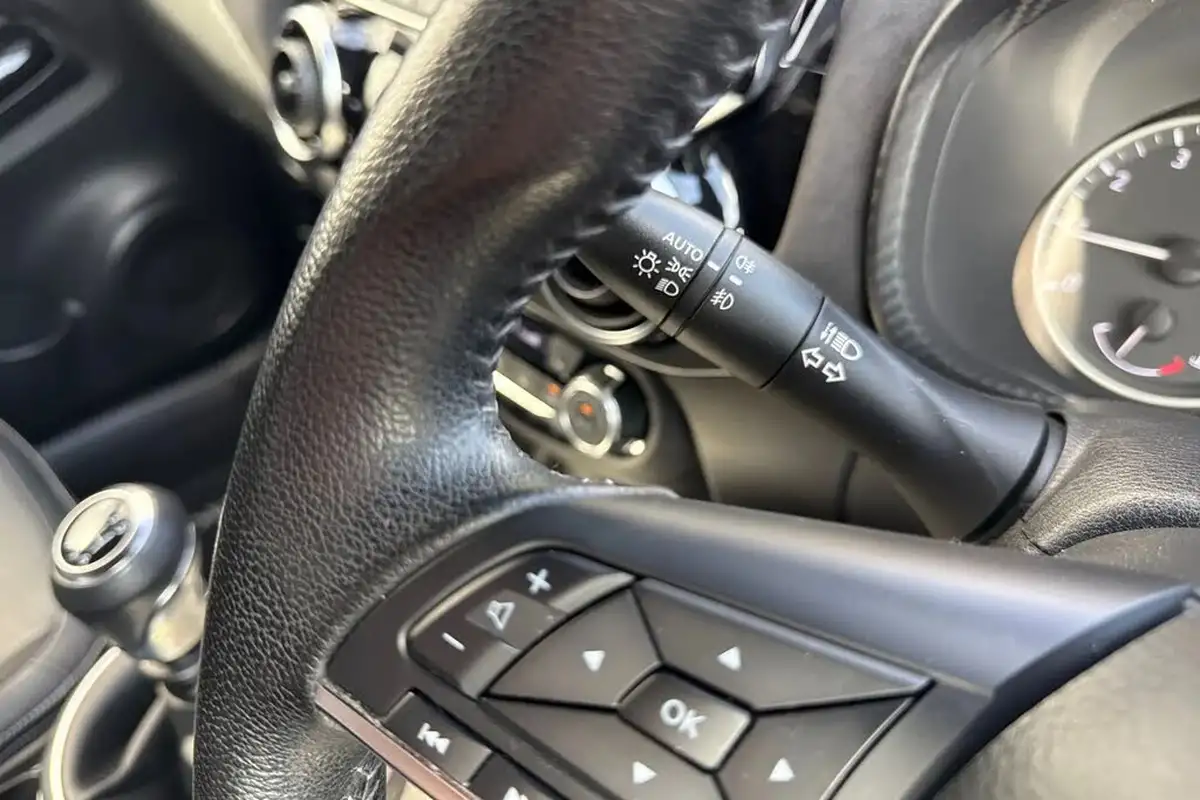 2020-nissan-juke-10-dig-t-tekna-117ps-big-50