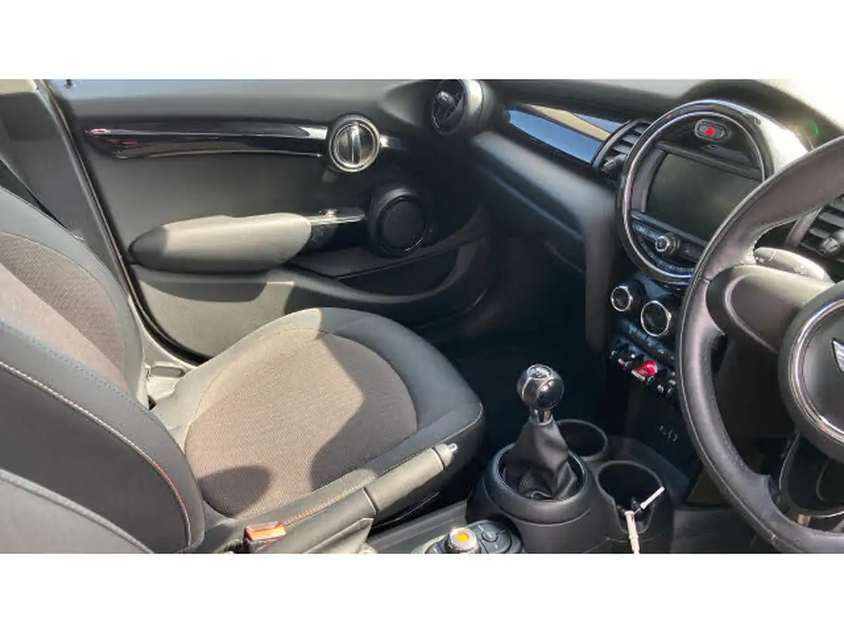 2018-mini-cooper-15-cooper-series-ii-ss-hatchback-5d-big-13