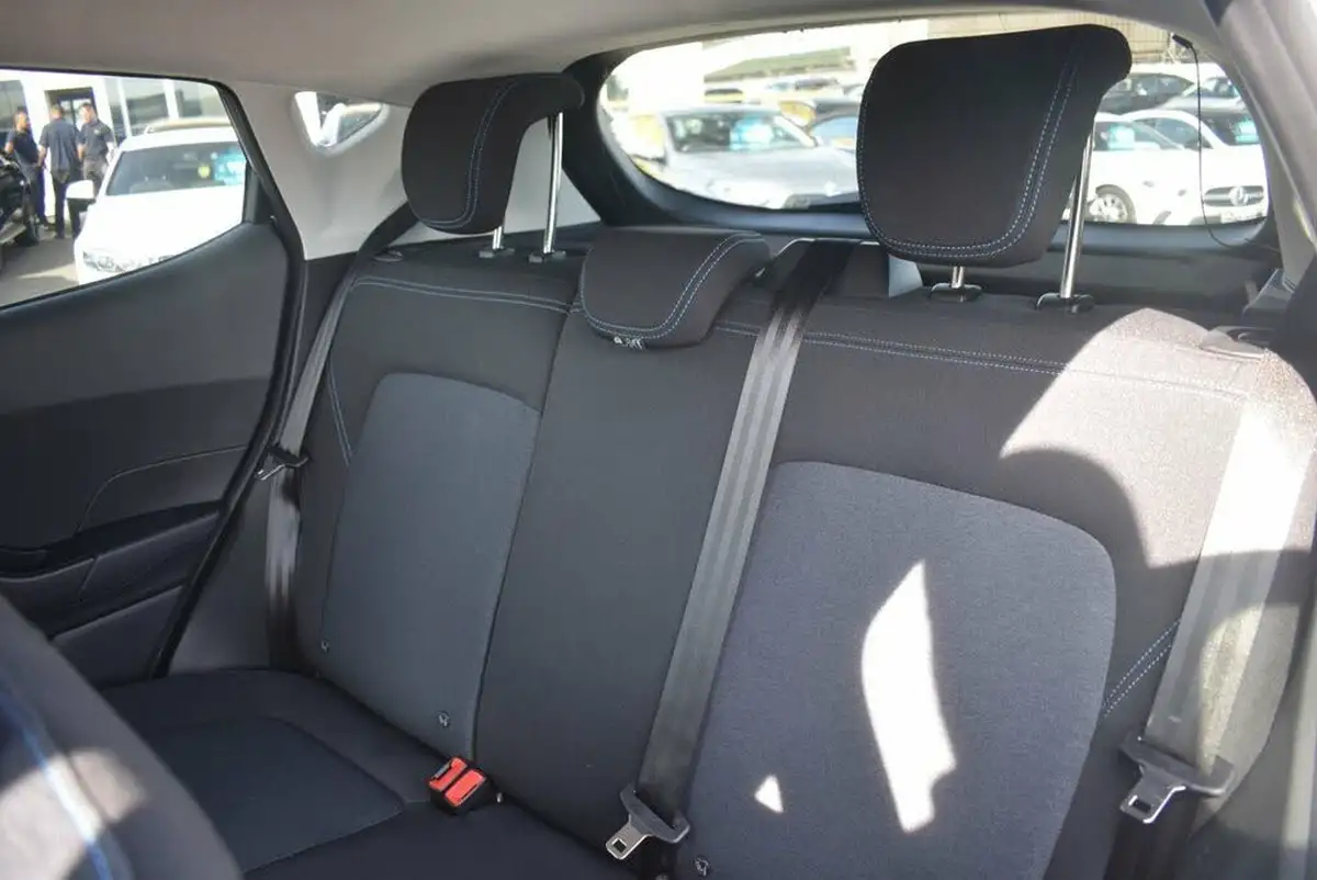 2022-ford-fiesta-10t-active-125ps-hybrid-mhev-powershift-big-7