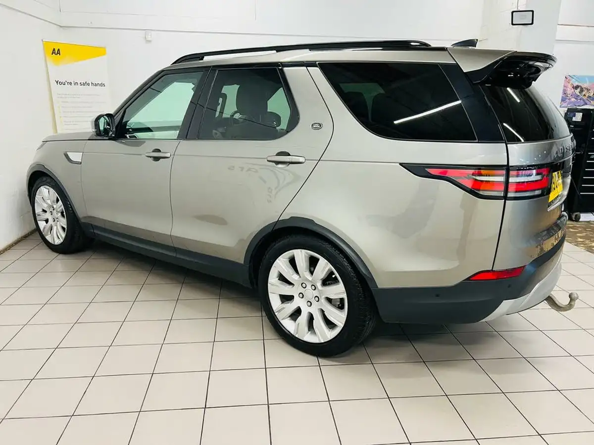 2019-land-rover-discovery-20-sd4-hse-big-3