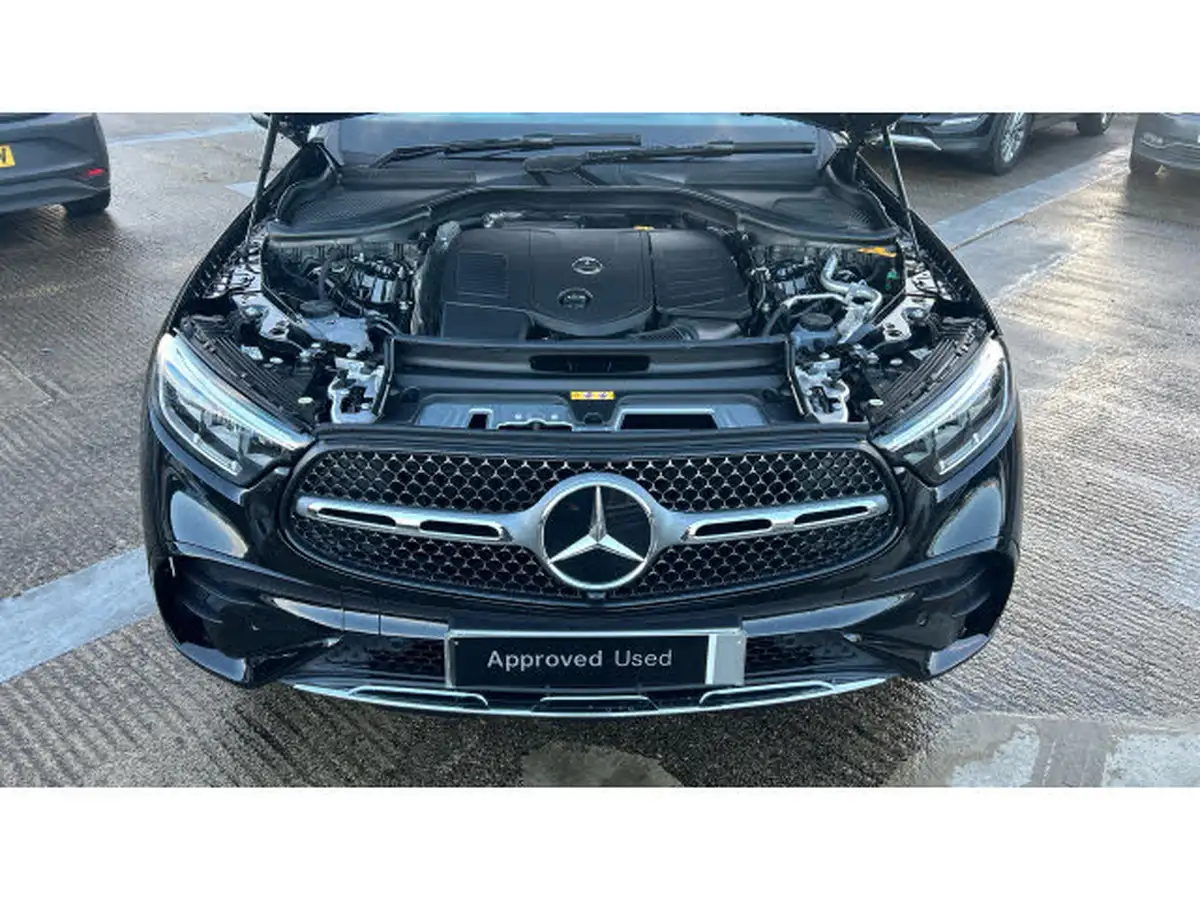 2023-mercedes-benz-glc-class-20-glc300e-amg-line-313ps-coupe-1999cc-big-7