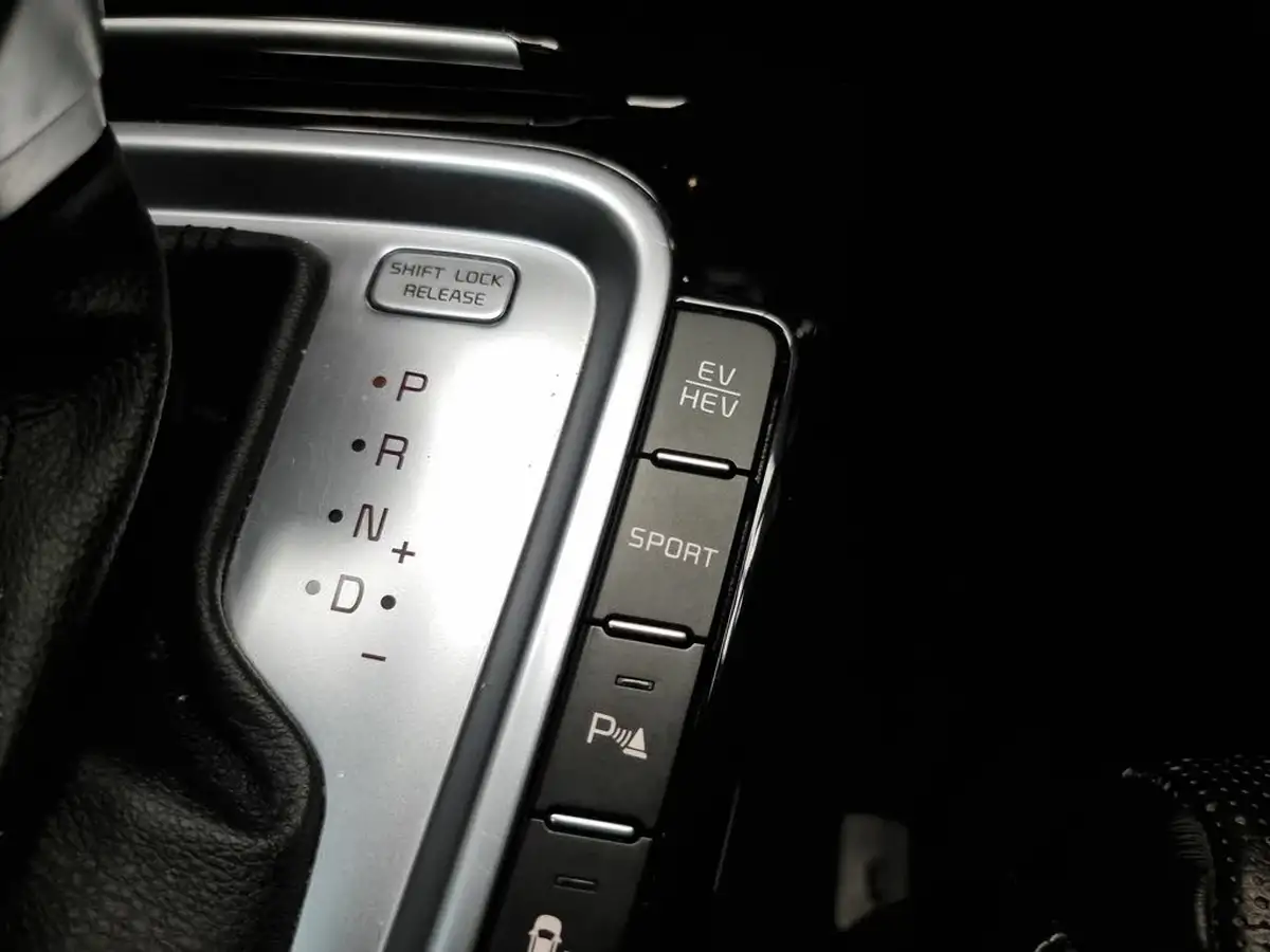 2020-kia-xceed-16-gdi-first-edition-big-19